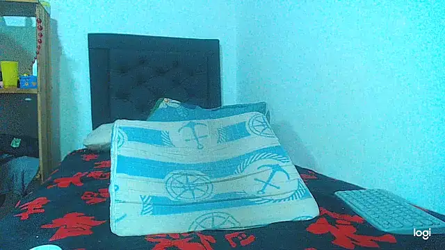 Snapshot of maihton_xx chatting on March 22, 2025, 11:42 pm maihton xx online show from March 22, 2025, 11:42 pm