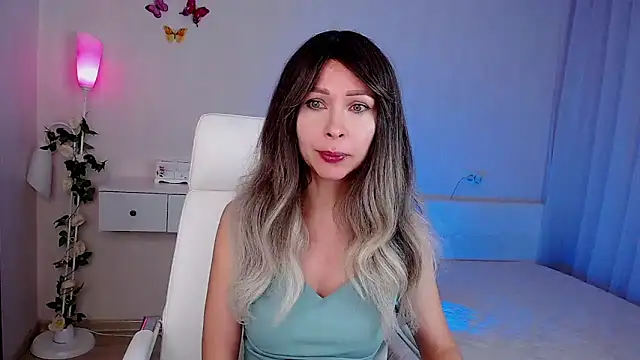 Snapshot of wendifoste chatting on November 14, 2025, 6:39 pm wendifoste online show from November 14, 2025, 6:39 pm