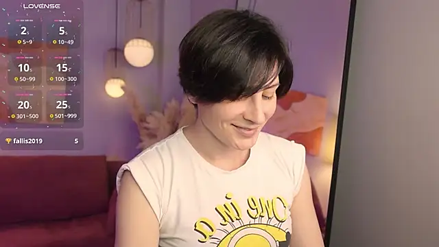 LorenDaze online show from July 14, 2026, 1:50 pm