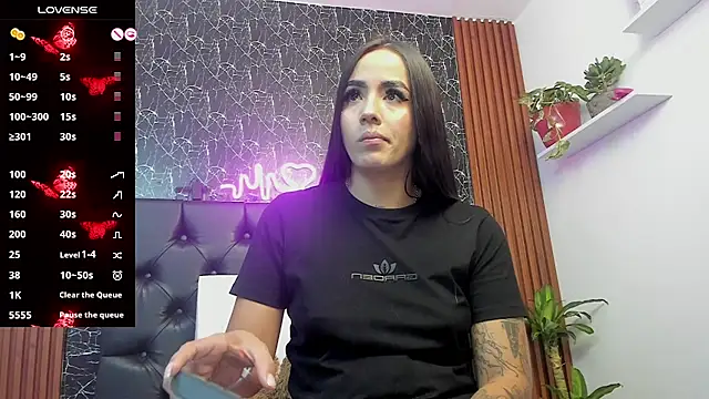 Tamara-evans online show from December 6, 2024, 8:07 pm