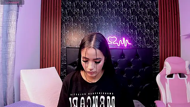 Tamara-evans online show from February 3, 2025, 9:29 pm