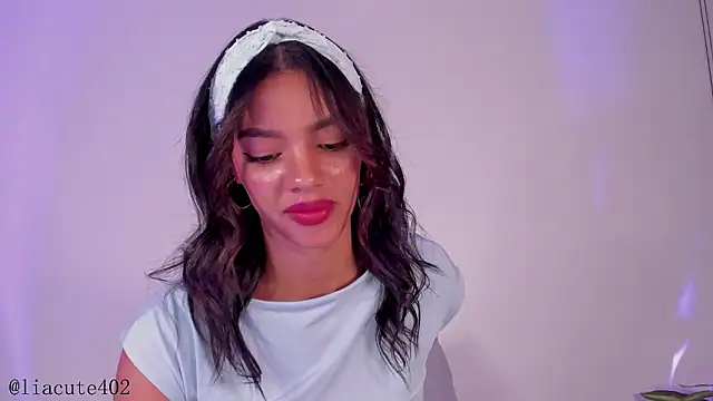 Snapshot of liagirl_cute chatting on February 23, 2026, 4:21 am liagirl cute online show from February 23, 2026, 4:21 am