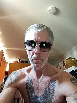 JhonJrambo online show from May 7, 2026, 12:54 pm