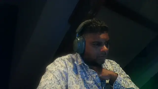 Bandusrilankasexymen online show from October 31, 2025, 9:38 pm