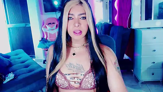 violet bigcock774 online show from October 19, 2025, 12:39 pm