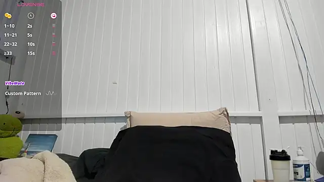 Snapshot of anna_love_hot chatting on February 14, 2025, 12:30 am anna love hot online show from February 14, 2025, 12:30 am