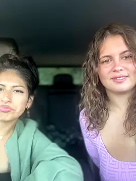 Snapshot of Samantha_official chatting on October 18, 2025, 8:04 am Samantha official online show from October 18, 2025, 8:04 am