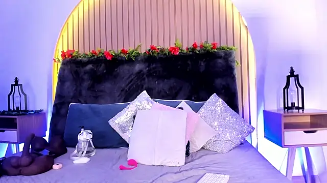 Karlagonzales  online show from February 1, 2025, 12:40 am