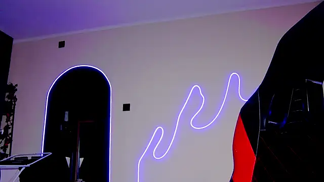 karo123421 online show from October 15, 2025, 6:52 pm