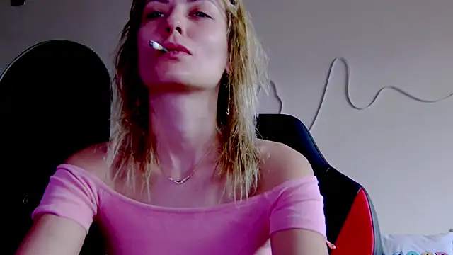 karo123421 online show from November 6, 2025, 11:22 am