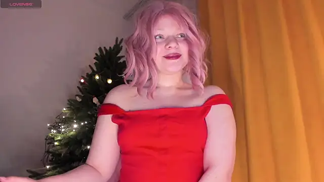 Snapshot of SueNiceeeee chatting on December 21, 2025, 10:28 pm SueNiceeeee online show from December 21, 2025, 10:28 pm