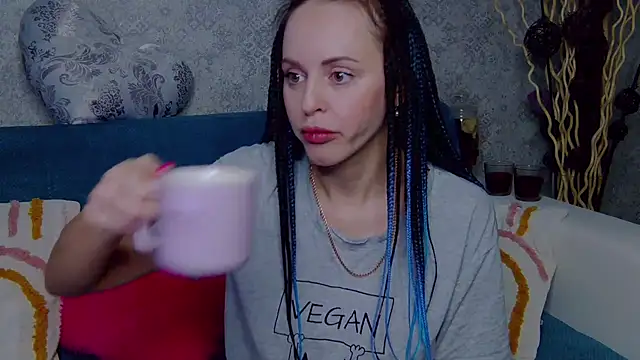 Snapshot of Brilliant_Doll chatting on February 18, 2026, 2:29 am Brilliant Doll online show from February 18, 2026, 2:29 am