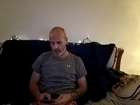 Ryeguy6969 online show from December 22, 2024, 7:33 am