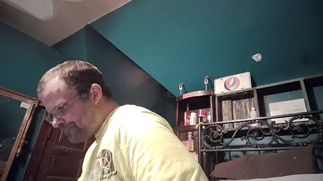 charactrzero online show from November 20, 2025, 9:25 pm