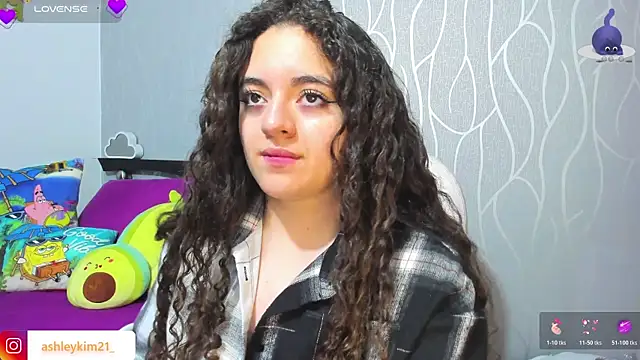 AshleyKim  online show from November 29, 2025, 12:46 am