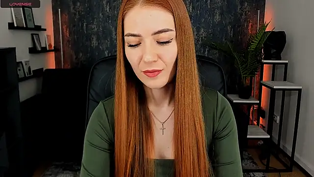 Adelyna Bird online show from January 20, 2025, 7:36 am