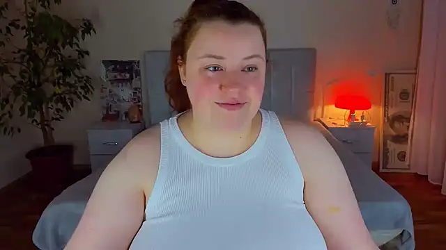 PolinaSalvatore online show from May 8, 2026, 4:34 pm