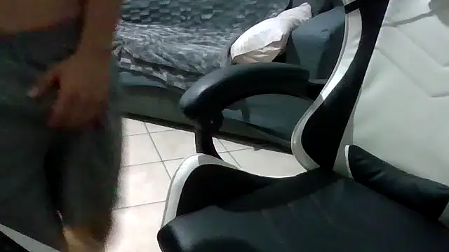 simoninside25 online show from September 10, 2025, 7:03 pm