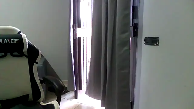 simoninside25 online show from September 16, 2025, 3:13 pm