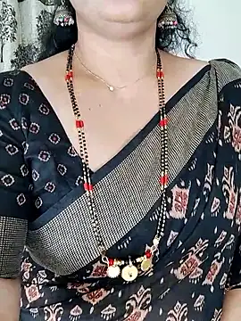 Snapshot of Indian_desi_wife chatting on July 1, 2026, 4:18 pm Indian desi wife online show from July 1, 2026, 4:18 pm