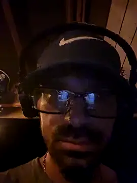 Snapshot of studda27 chatting on September 26, 2025, 9:24 am studda27 online show from September 26, 2025, 9:24 am