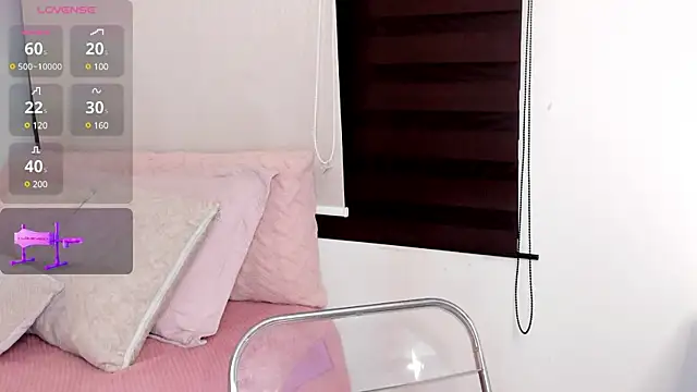 Alexxandra 12 online show from February 11, 2025, 9:31 am