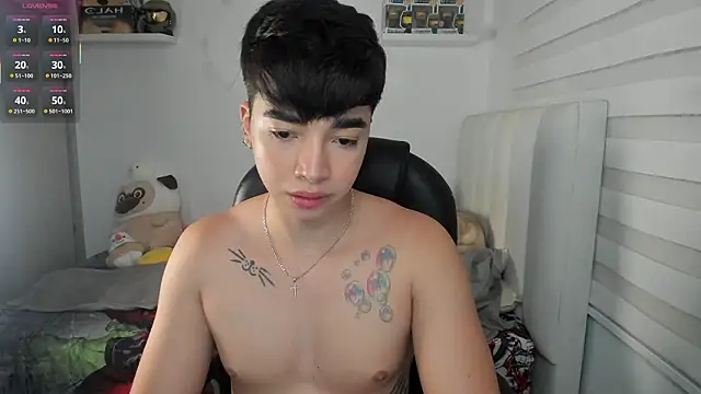 santy7v7 online show from March 6, 2026, 1:18 pm