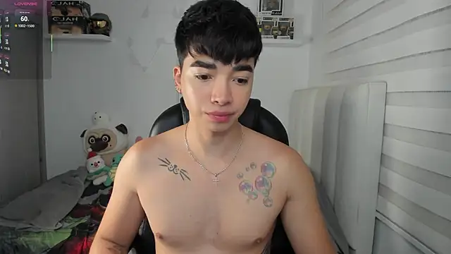 santy7v7 online show from March 31, 2026, 12:27 pm