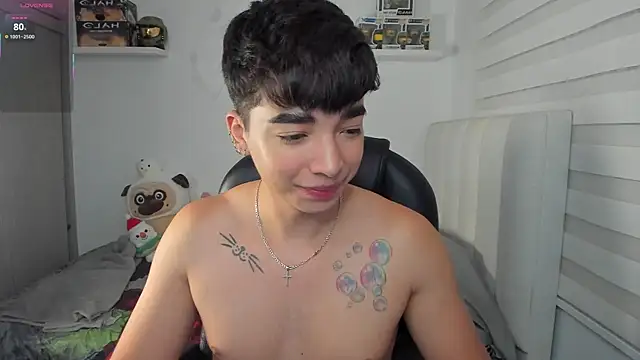 santy7v7 online show from April 4, 2026, 1:19 pm