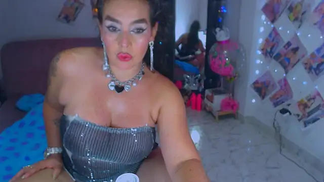 Snapshot of sweet_vanessa_22 chatting on September 19, 2025, 9:48 pm sweet vanessa 22 online show from September 19, 2025, 9:48 pm
