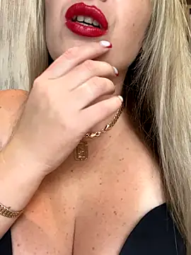 Kittenforyou online show from October 6, 2025, 12:13 pm