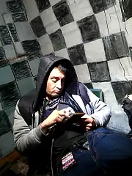 Snapshot of Wero4200 chatting on January 13, 2026, 4:45 pm Wero4200 online show from January 13, 2026, 4:45 pm