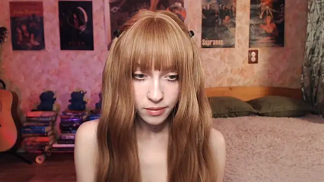 Friendly Ellie online show from December 2, 2025, 11:23 pm