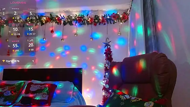 Snapshot of ISABEEL_SOFIA01 chatting on December 14, 2025, 10:09 am ISABEEL SOFIA01 online show from December 14, 2025, 10:09 am