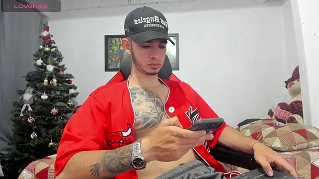 Snapshot of freestyle_blake1 chatting on December 17, 2024, 6:42 pm freestyle blake1 online show from December 17, 2024, 6:42 pm