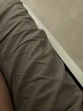 Snapshot of agitnizci13 chatting on January 5, 2025, 9:25 pm agitnizci13 online show from January 5, 2025, 9:25 pm