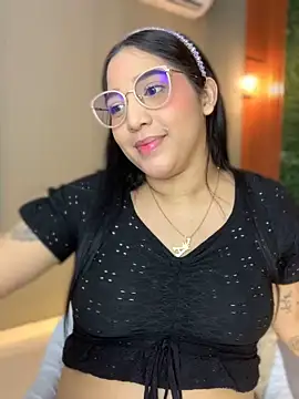 Snapshot of Amandanauty chatting on December 15, 2024, 1:13 am Amandanauty online show from December 15, 2024, 1:13 am