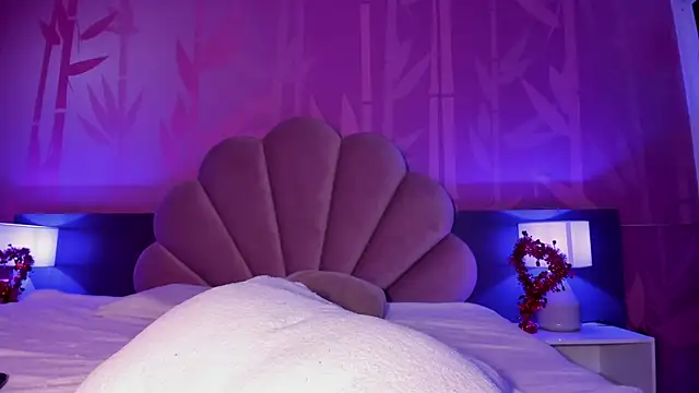 IvySanders1 online show from February 24, 2025, 9:10 am