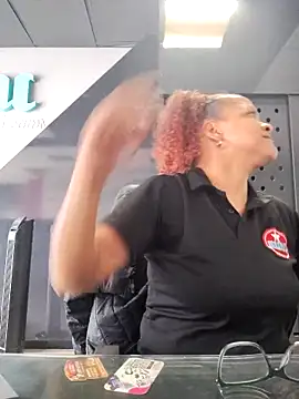 Snapshot of BayleyBanks chatting on February 13, 2026, 6:15 pm BayleyBanks online show from February 13, 2026, 6:15 pm