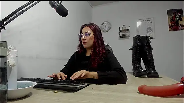 Snapshot of Scarlett_Sen chatting on February 26, 2025, 4:03 pm Scarlett Sen online show from February 26, 2025, 4:03 pm