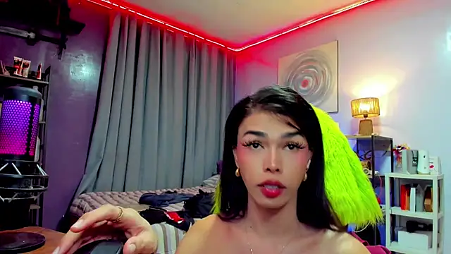 Amethyst ts online show from October 25, 2025, 3:51 pm