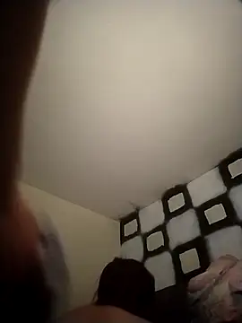 janskie0107 online show from September 18, 2025, 11:18 pm