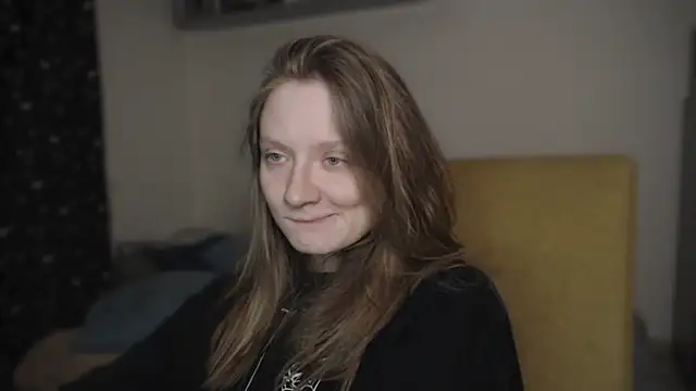 Snapshot of mollytuck chatting on January 17, 2025, 1:03 pm mollytuck online show from January 17, 2025, 1:03 pm