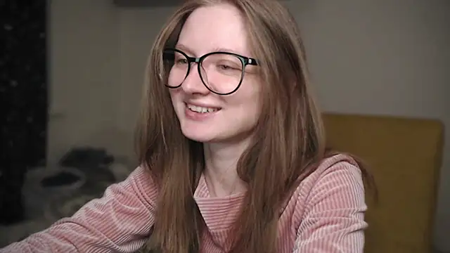 Snapshot of mollytuck chatting on February 9, 2025, 1:46 pm mollytuck online show from February 9, 2025, 1:46 pm