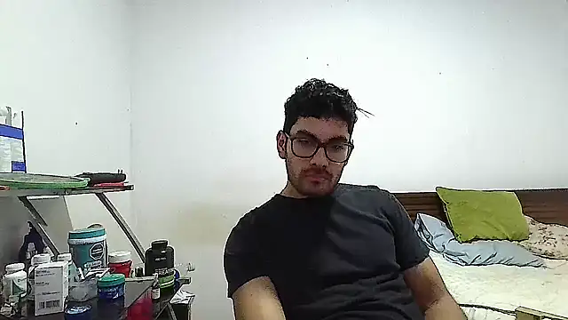 x-sebastian online show from December 1, 2024, 11:47 pm