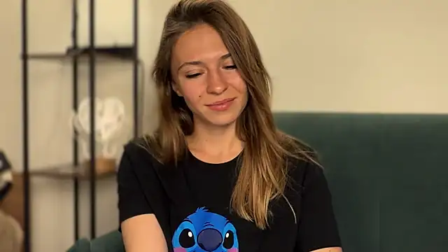 LovelyKatea online show from July 1, 2026, 1:56 pm