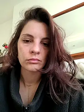 Snapshot of LanaCorona chatting on November 18, 2025, 8:41 am LanaCorona online show from November 18, 2025, 8:41 am