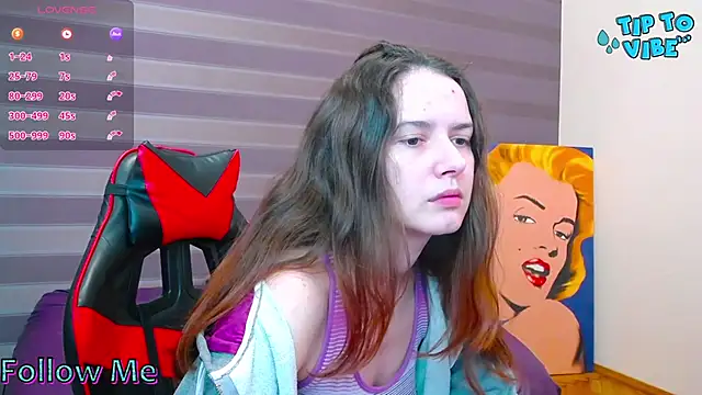 iris nikhols online show from November 19, 2025, 2:44 am