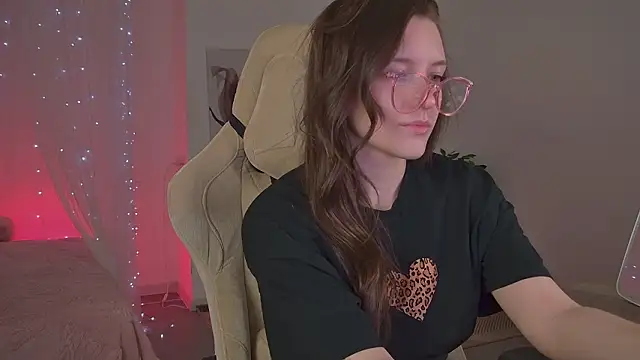 JennyDens online show from January 15, 2026, 6:44 pm