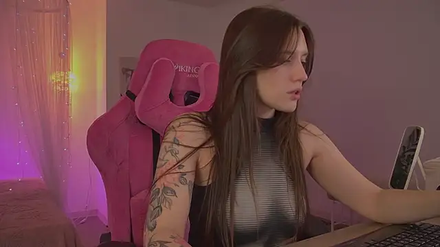 JennyDens online show from February 22, 2026, 6:06 pm